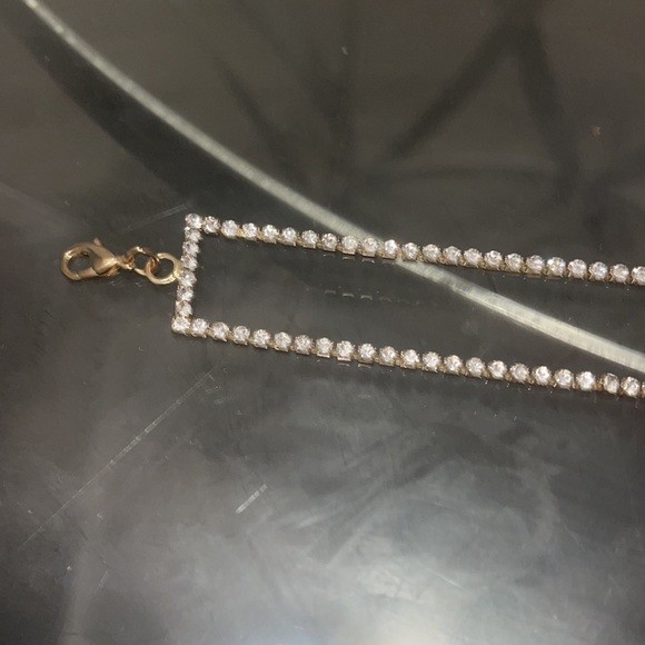 KOURTNEY KARDASHIAN choker x boohoo collab - Picture 6 of 7